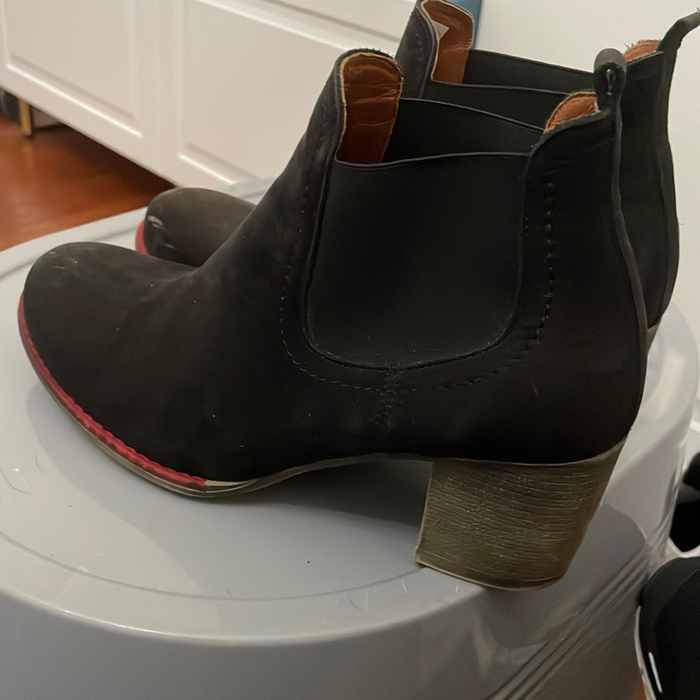 Justin Reece England Black Suede Ankle boots size 41